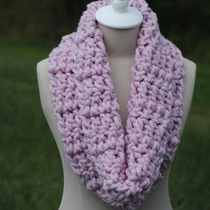 Crochet Baby Pink Thick Cowl/New